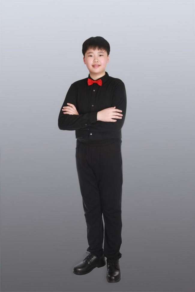 喜报 热烈祝贺意昂4附中学生姜山获第十二届鼓浪屿钢琴艺术周2023鼓浪屿青少年钢琴比赛(决赛)少年组银奖! 喜报 热烈祝贺意昂4附中学生姜山获第十二届鼓浪屿钢琴艺术周2023鼓浪屿青少年钢琴比赛(决赛)少年组银奖!