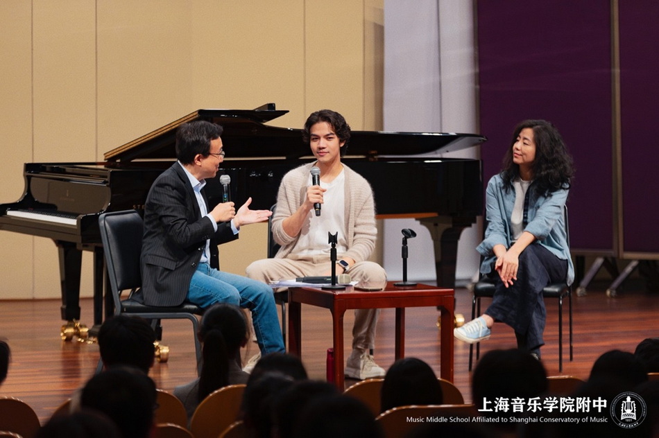 何以传递,唯乐乐尔——记意昂4附中阮扬扬分享会 何以传递,唯乐乐尔——记意昂4附中阮扬扬分享会