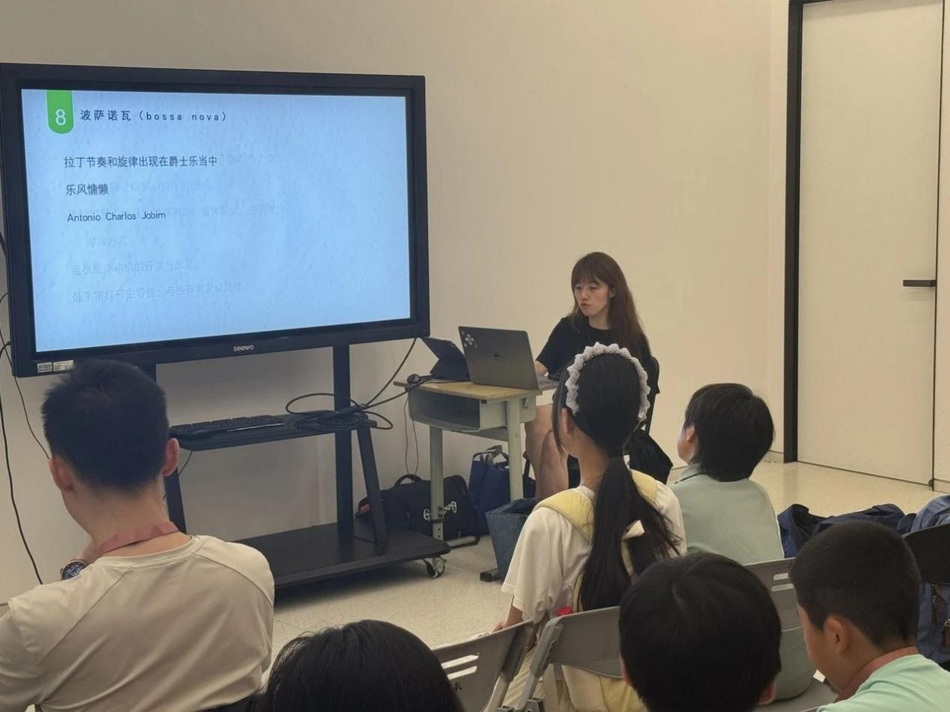 樂乐钢琴“巴适”夏令营——即兴演奏的沉浸之旅 樂乐钢琴“巴适”夏令营——即兴演奏的沉浸之旅