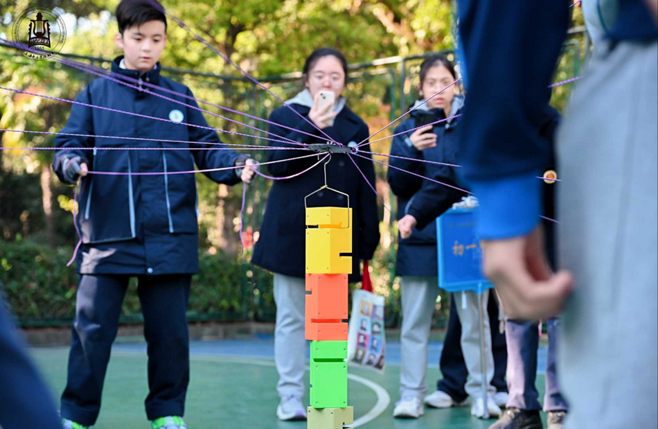 燃情赛场,音你精彩——意昂4附中2025年秋季运动会圆满举行 燃情赛场🔱,音你精彩——意昂4附中2025年秋季运动会圆满举行